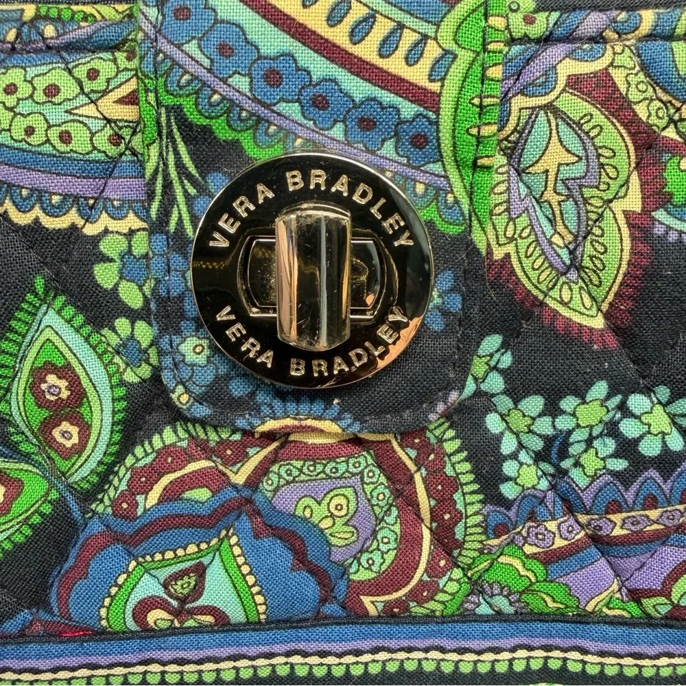 NWOT Vera Bradley Retired Pattern Turn Lock Wallet Blue/Green Paisley Print - Picture 5 of 6